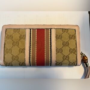 Gucci GG Pink Zip Around Wallet